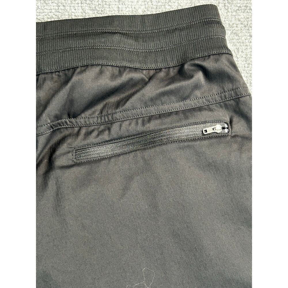 The North Face Women's Black Running Athletic Shorts Large FlashDry Drawstring - Picture 4 of 7